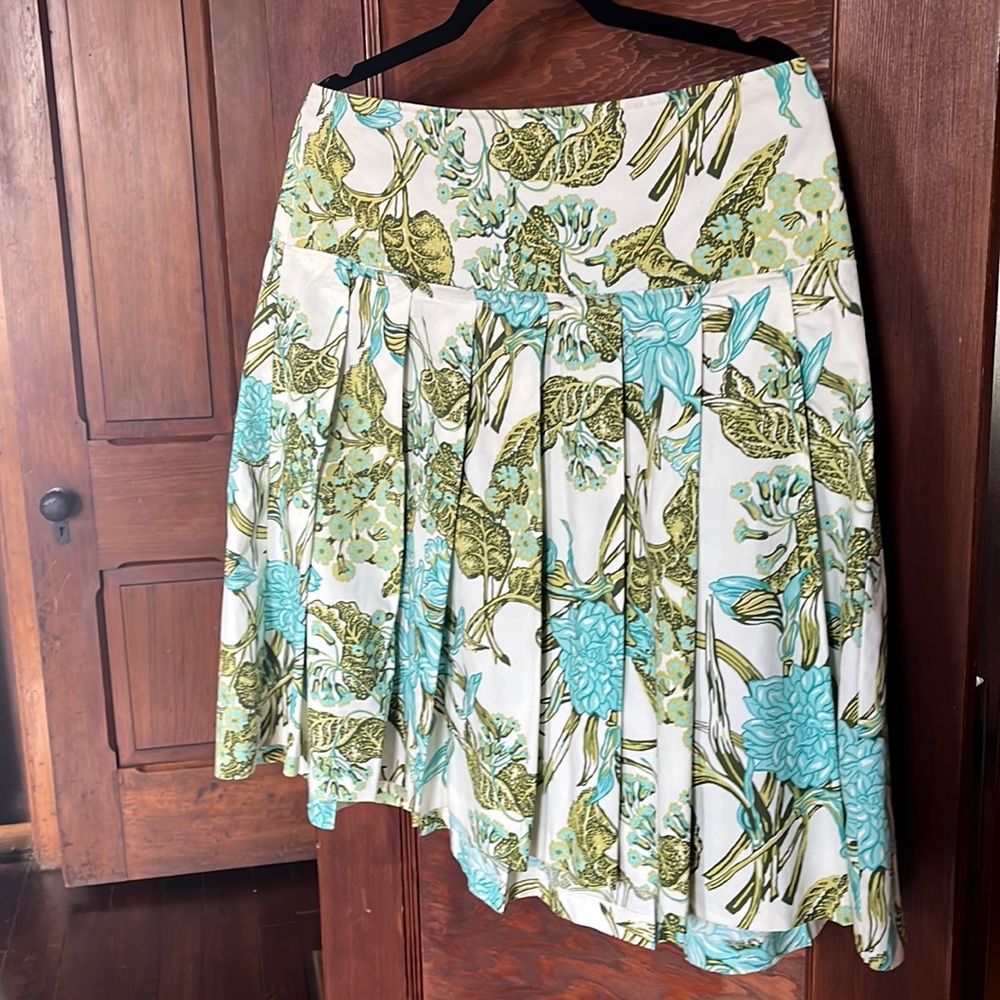 Ann Taylor, size 10 skirt